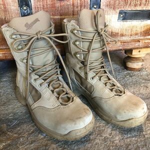 Danner Army Combat Kinetic 8” Military Desert Hiking Lace up Boot